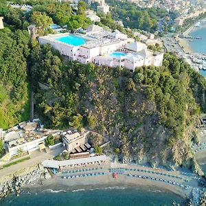 Punta San Martino 4*, Arenzano Italië