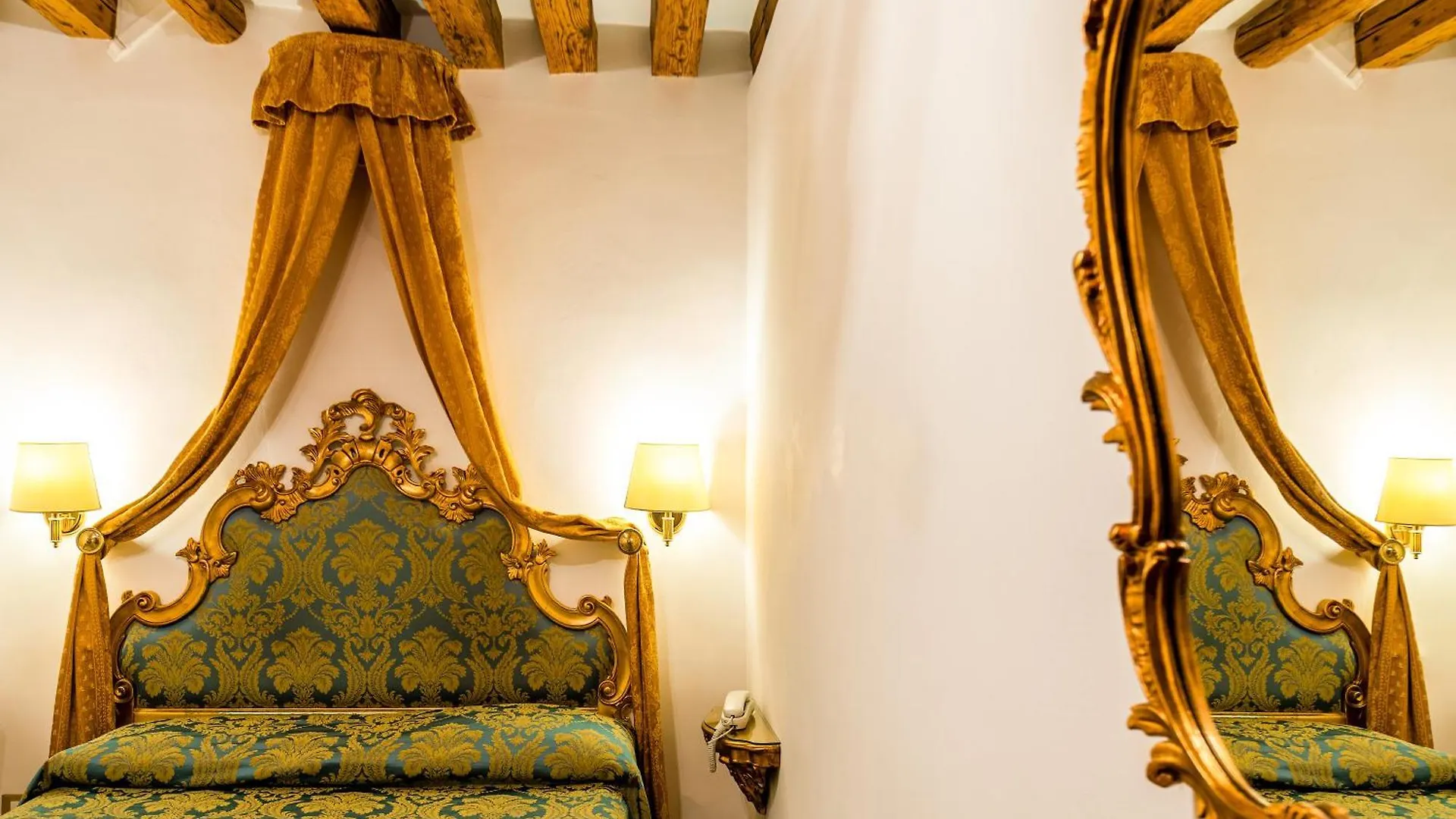 فندق أل فاجين البندقية